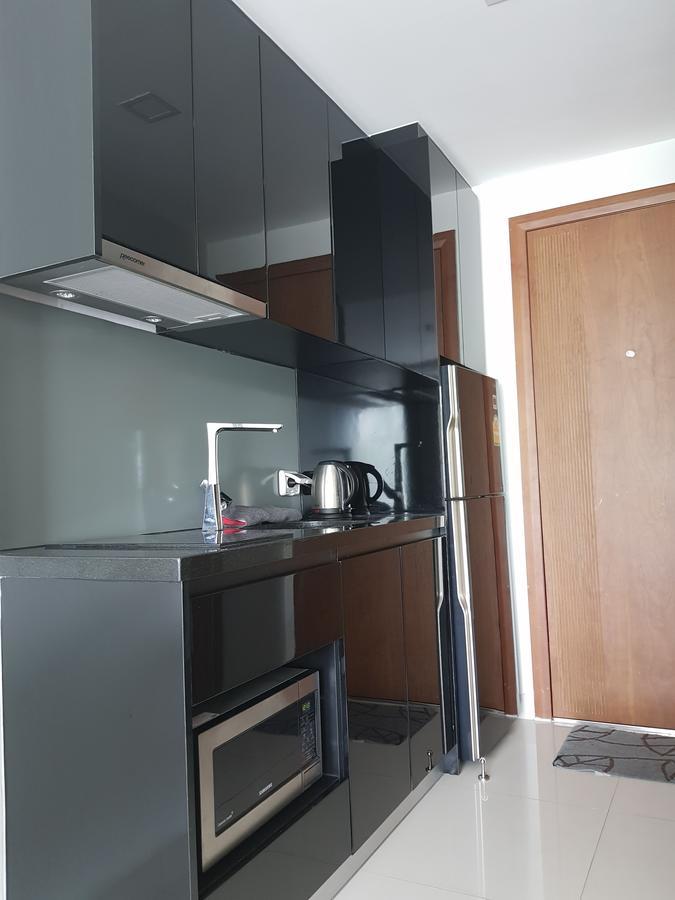 Club Royal Suites Паттайя Экстерьер фото