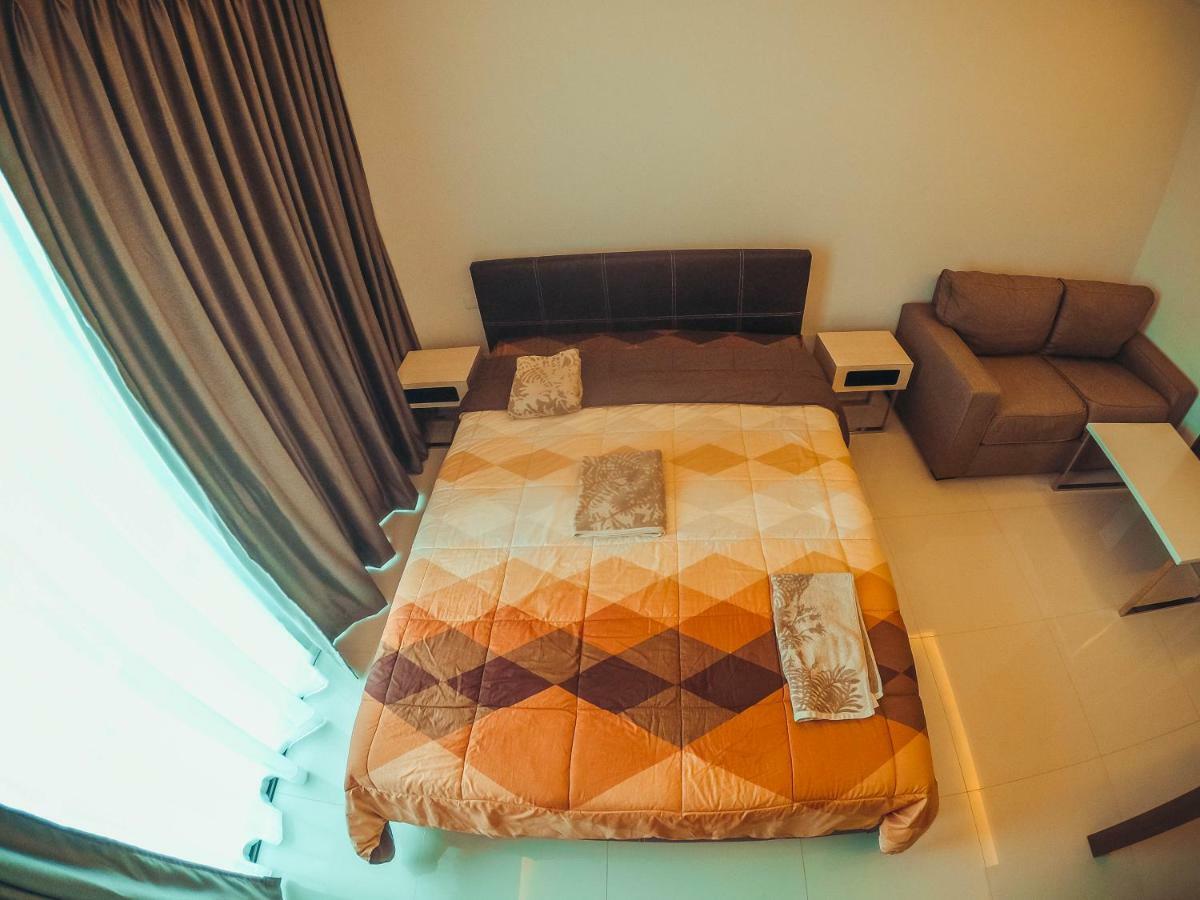 Club Royal Suites Паттайя Экстерьер фото